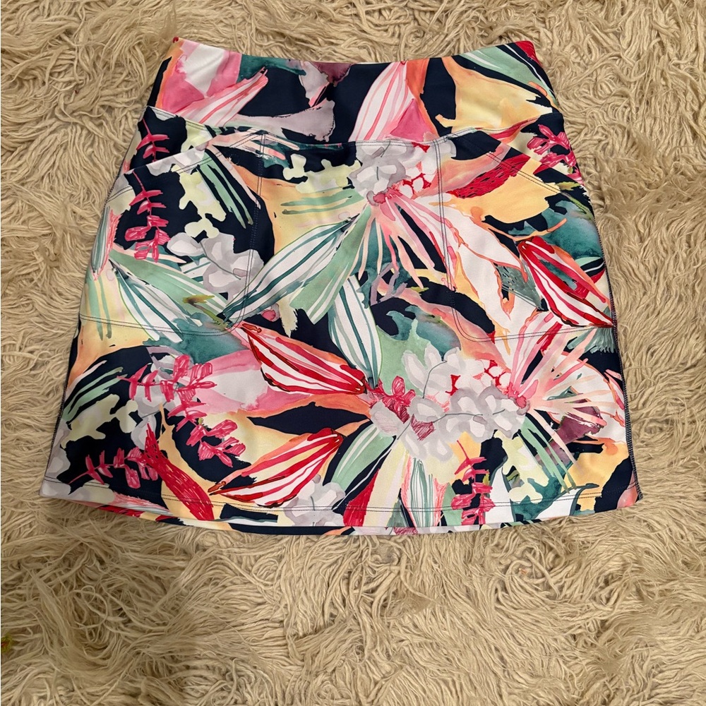 Floral “Tribal” Stitch Fix Athletic Skort Petite Small